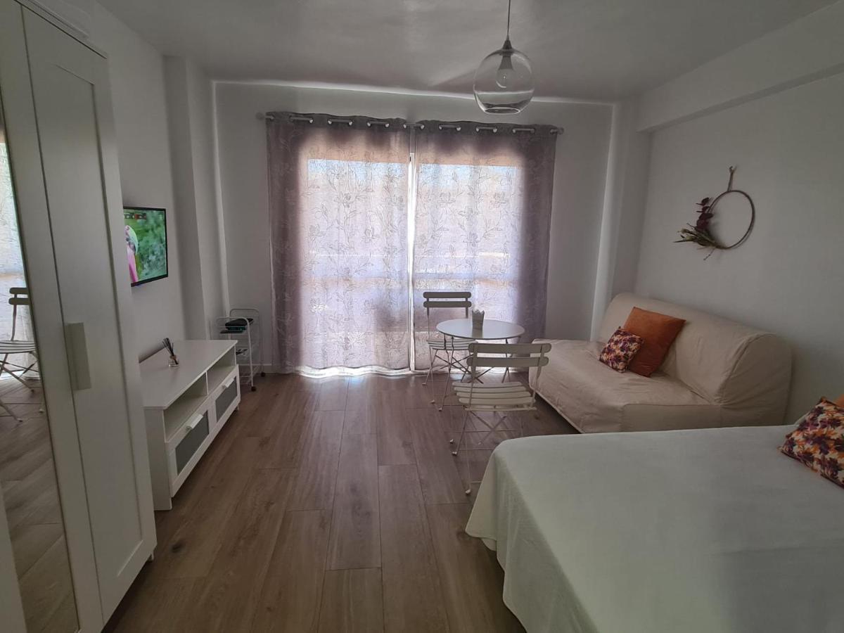 Estudio Torre Del Mar Buitenkant foto
